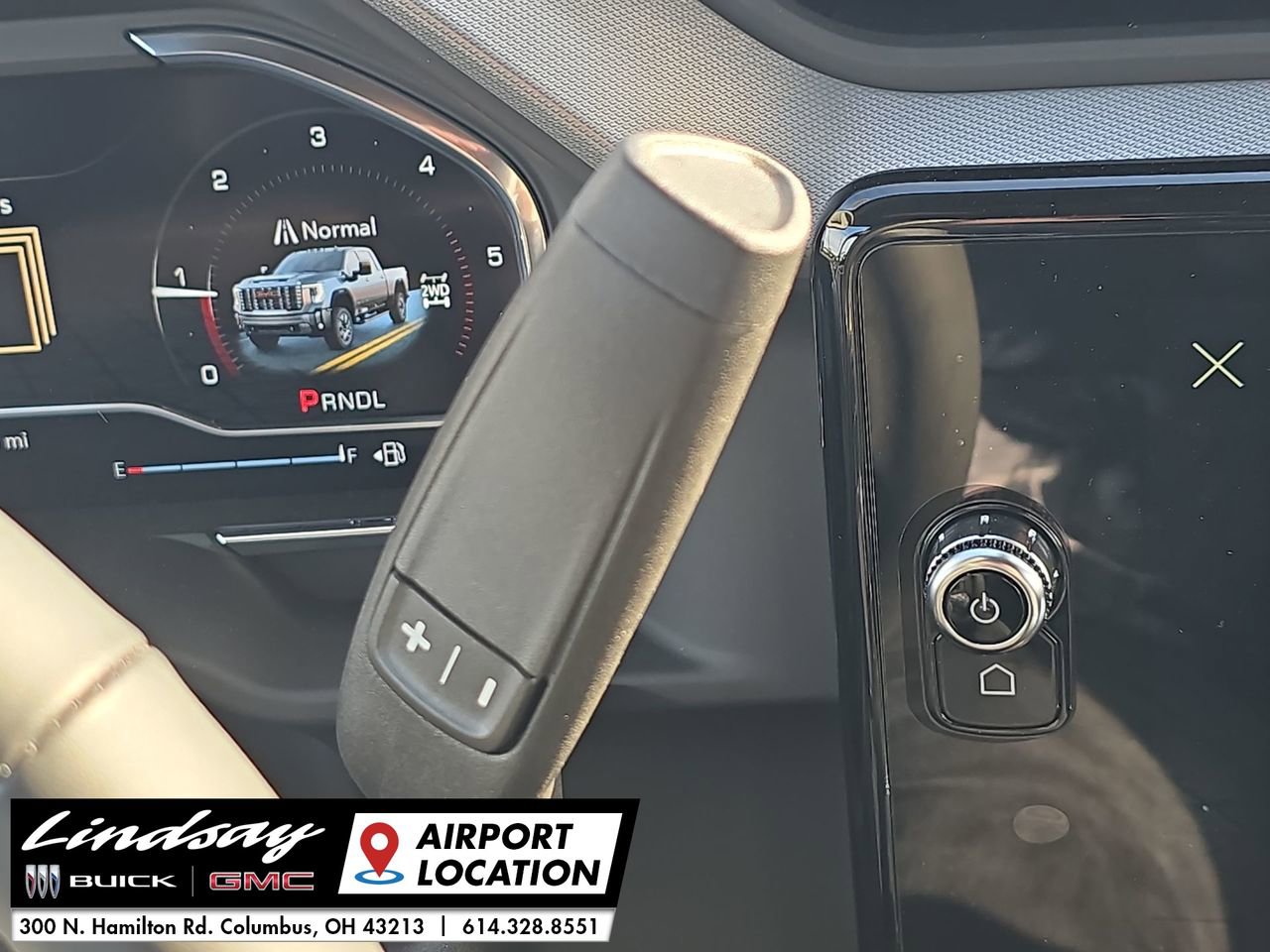 New 2025 GMC Sierra 2500 Denali w/ Denali Reserve Package image 16