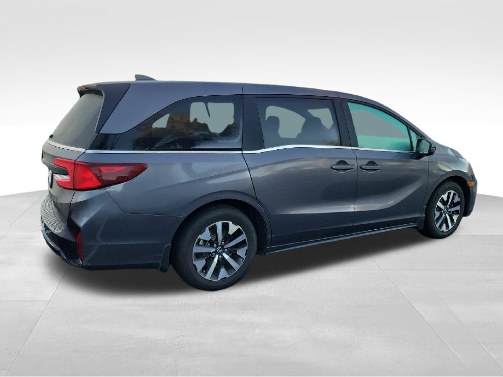 Certified 2025 Honda Odyssey EX-L image 12