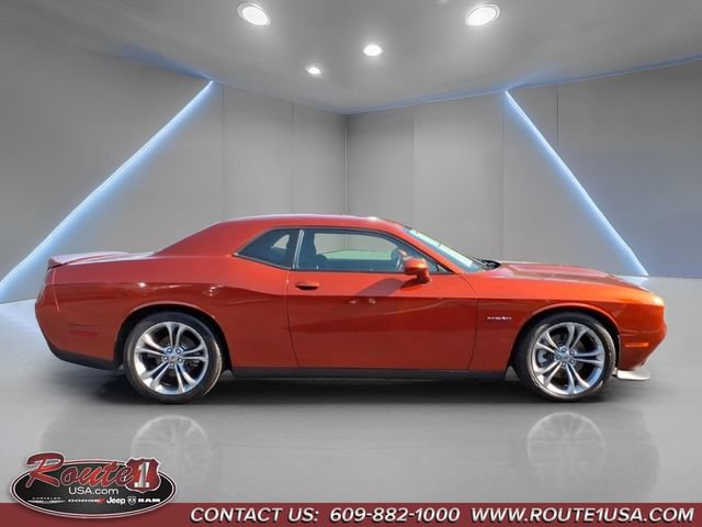 Used 2021 Dodge Challenger R/T RWD image 2