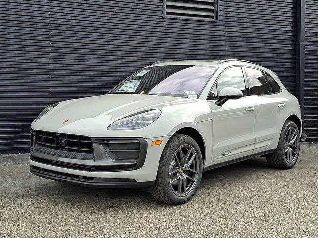 New 2026 Porsche Macan Turbo AWD/4WD image 1
