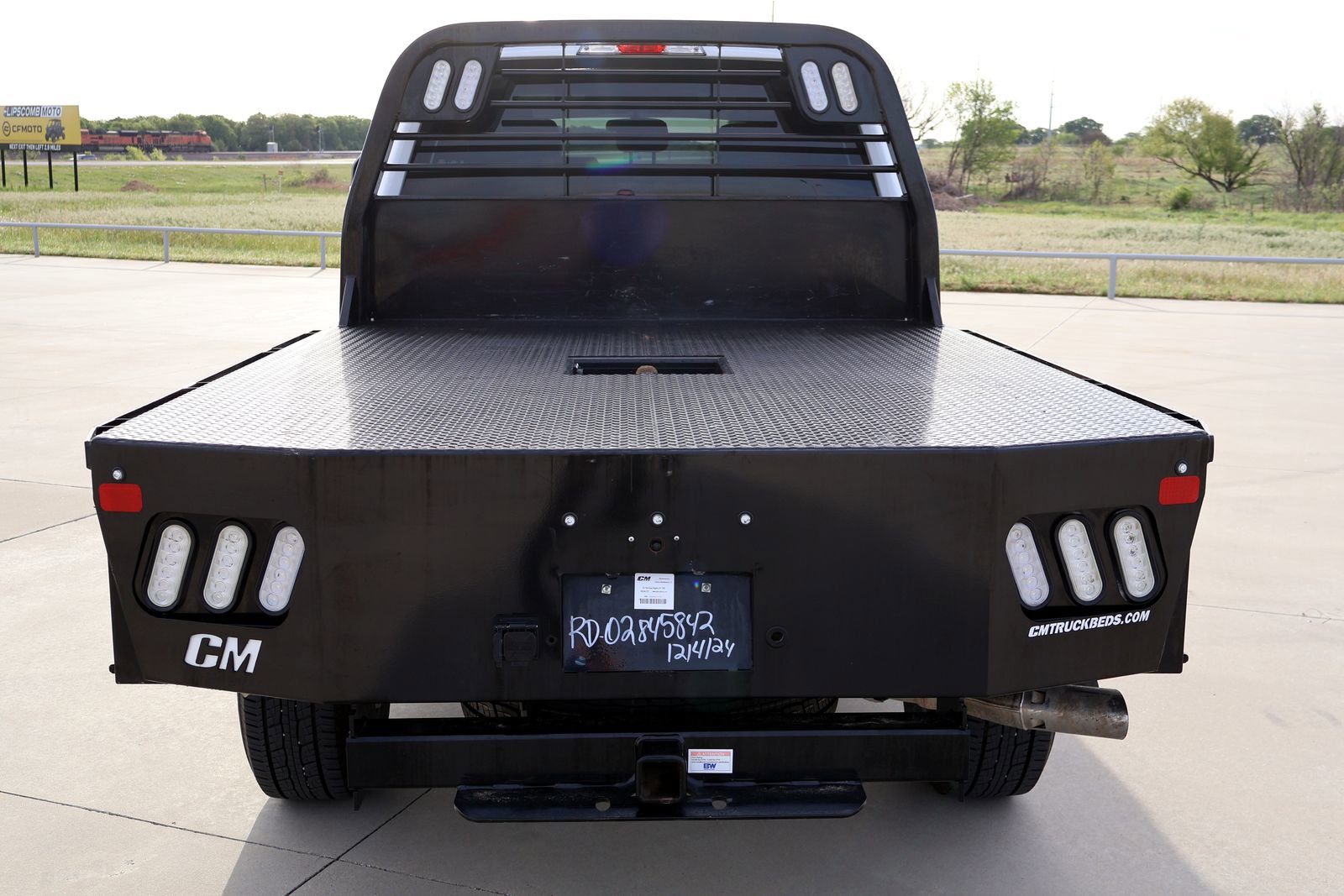 Used 2024 Ford F350 XL w/ XL Chrome Package image 9