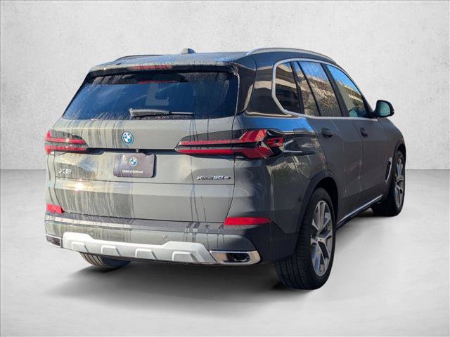 Used 2026 BMW X5 xDrive50e w/ Executive Package AWD/4WD image 2