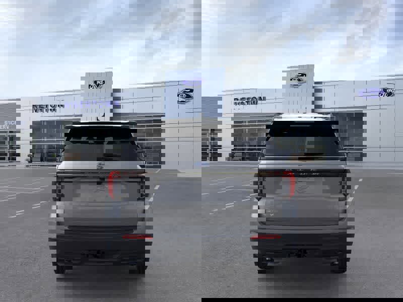 New 2026 Ford Explorer Active image 5