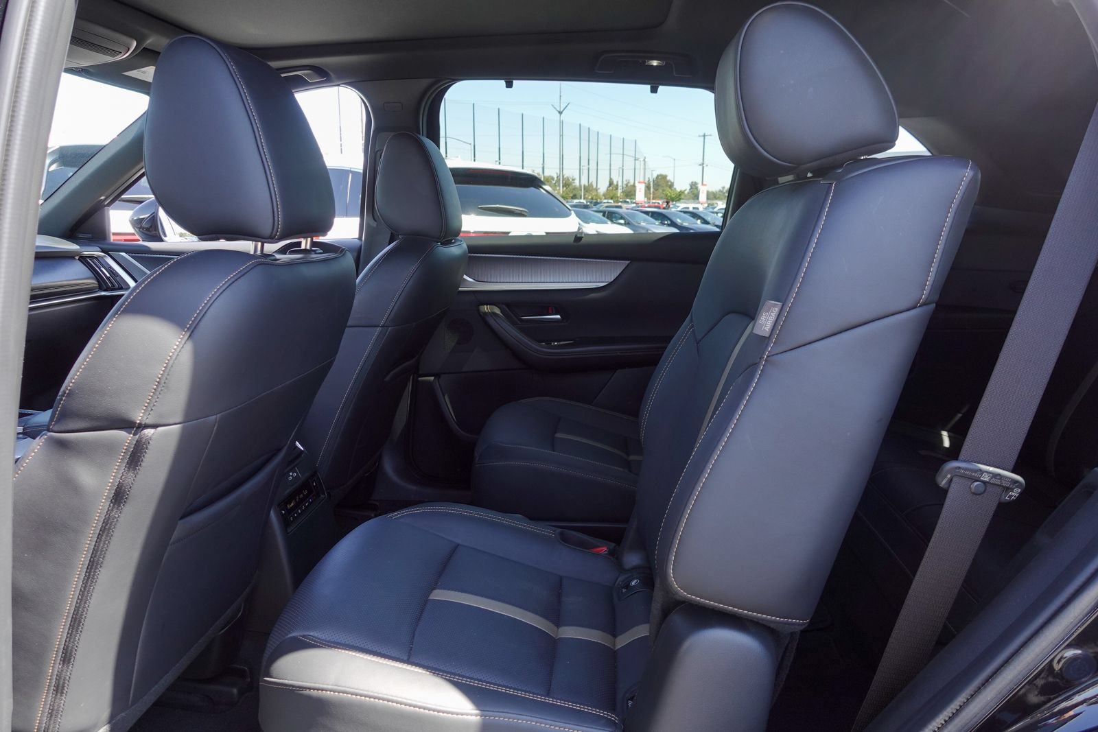 Used 2024 MAZDA CX-90 Plug-In Hybrid w/ Premium Plus AWD/4WD image 14