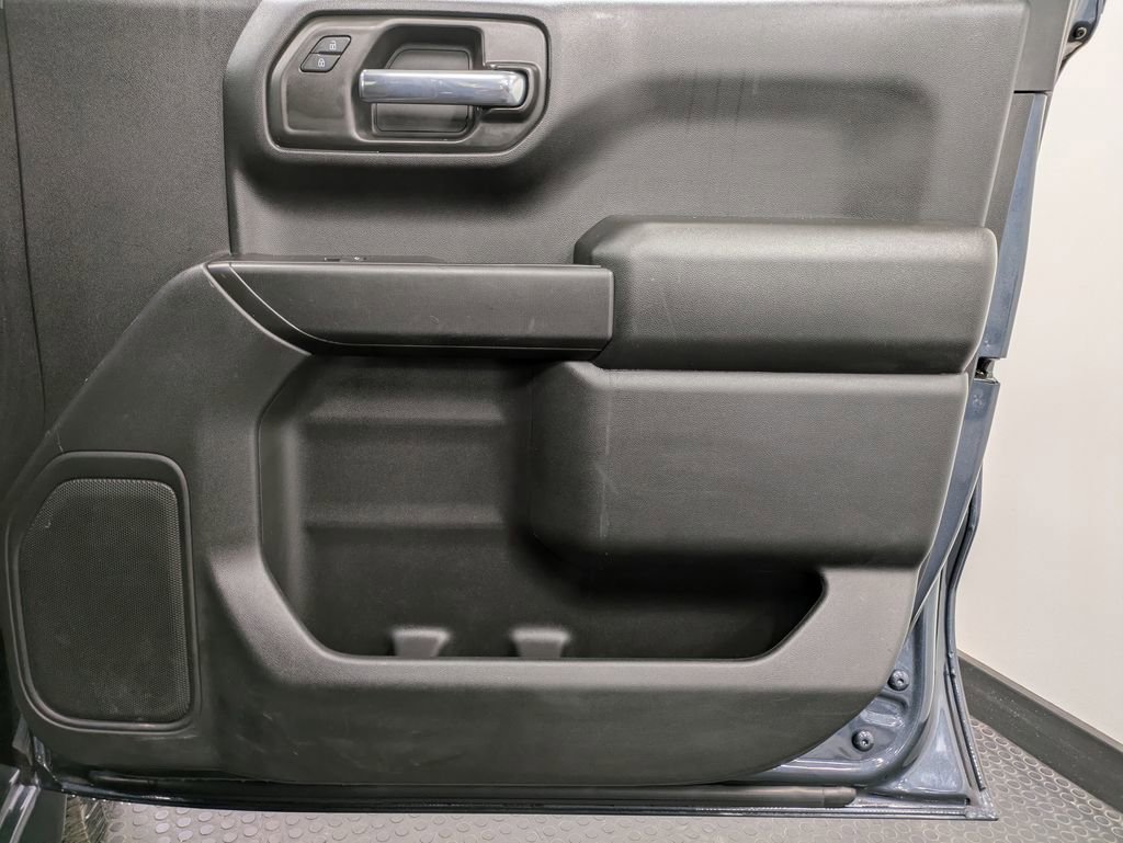 Used 2020 Chevrolet Silverado 1500 Custom Trail Boss w/ Custom Convenience Package image 28