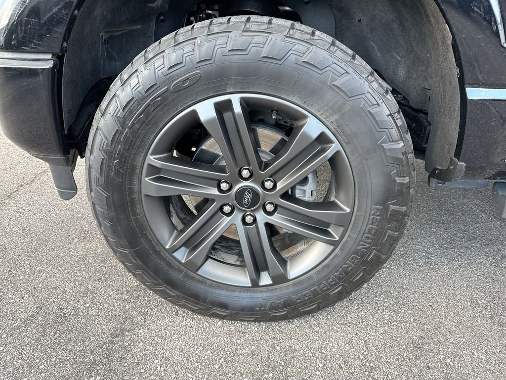 Used 2022 Ford F150 Lariat w/ Equipment Group 502A High image 10