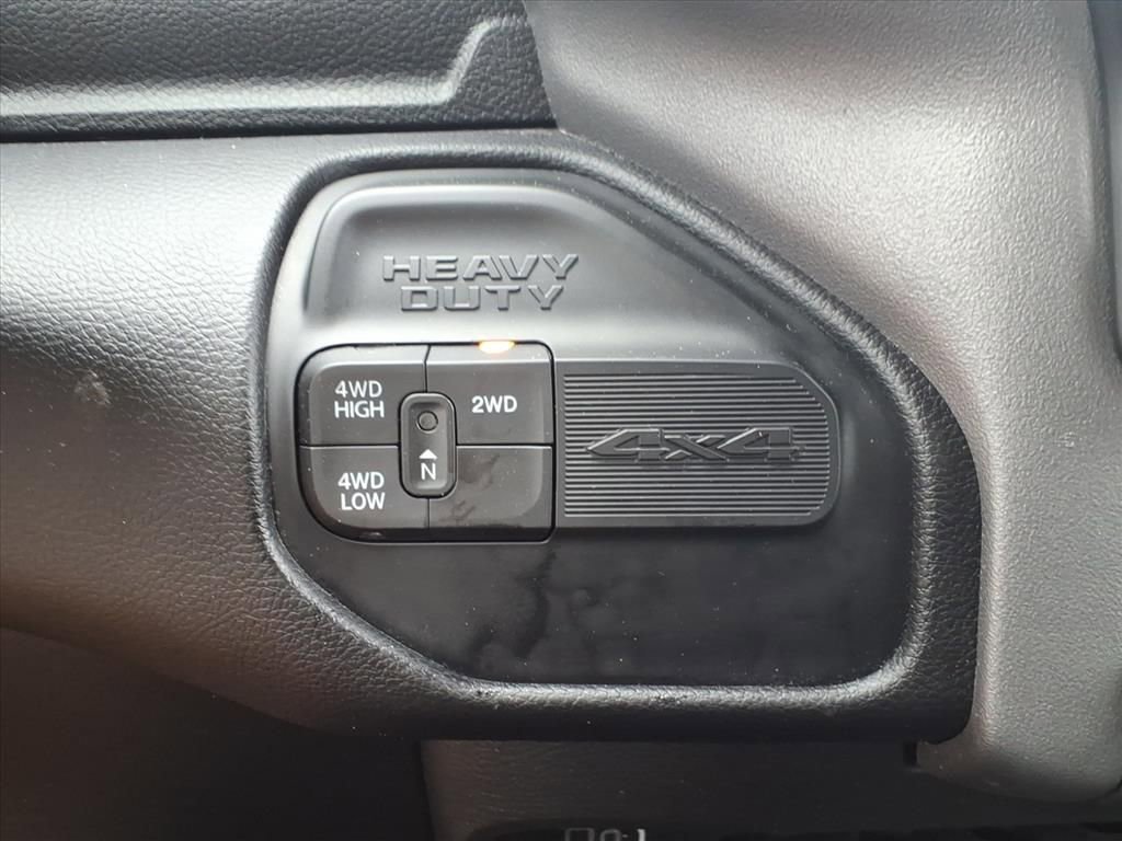 Used 2024 RAM 2500 Big Horn image 26