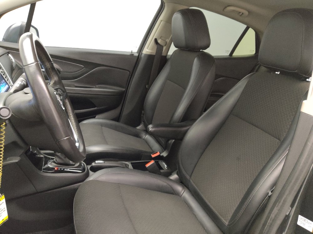 Used 2018 Buick Encore Preferred image 17