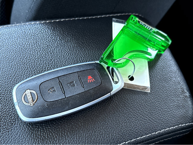 Certified 2025 Nissan Kicks Play S image 24