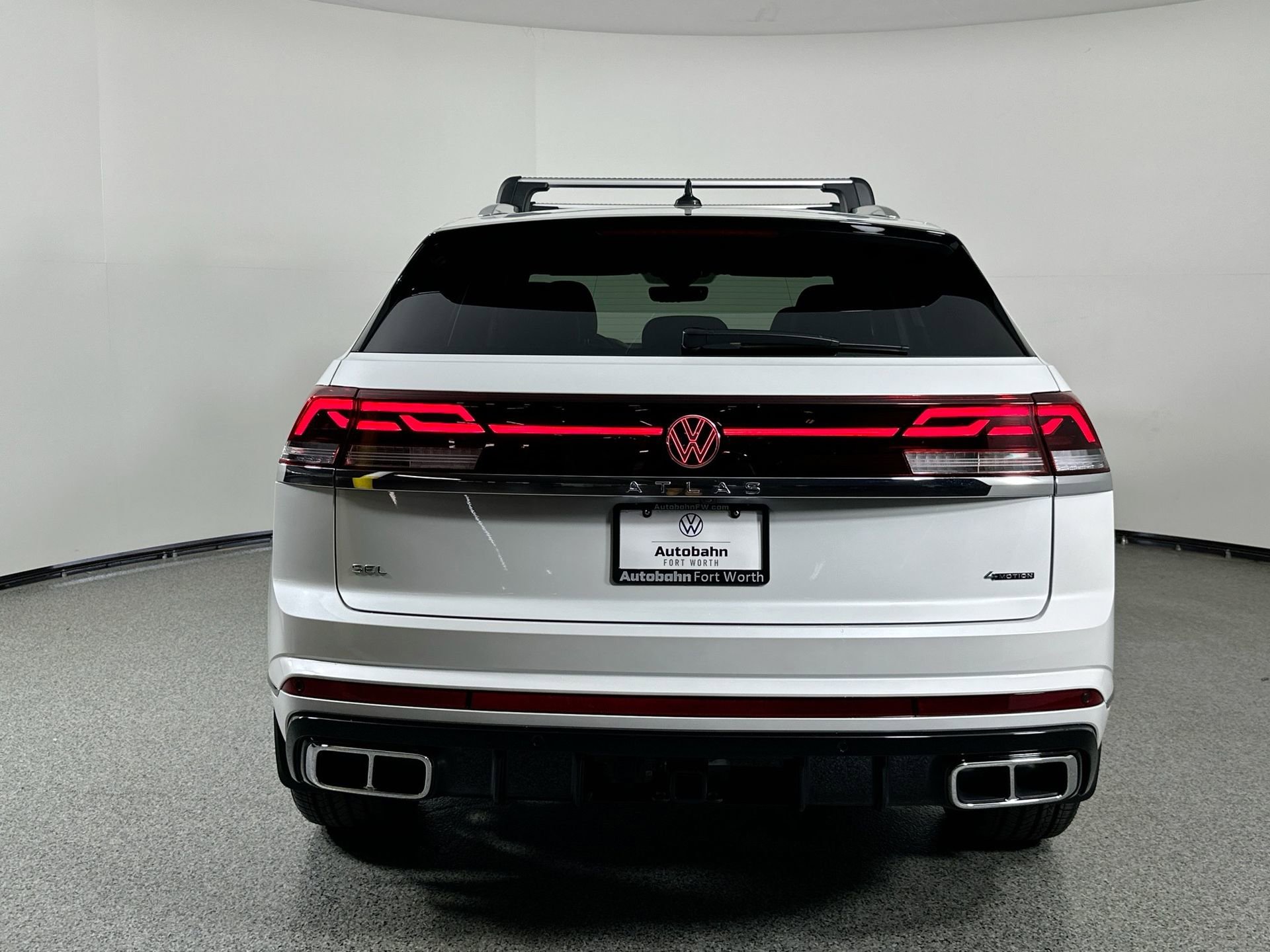 New 2026 Volkswagen Atlas Cross Sport SEL Premium R-Line image 5