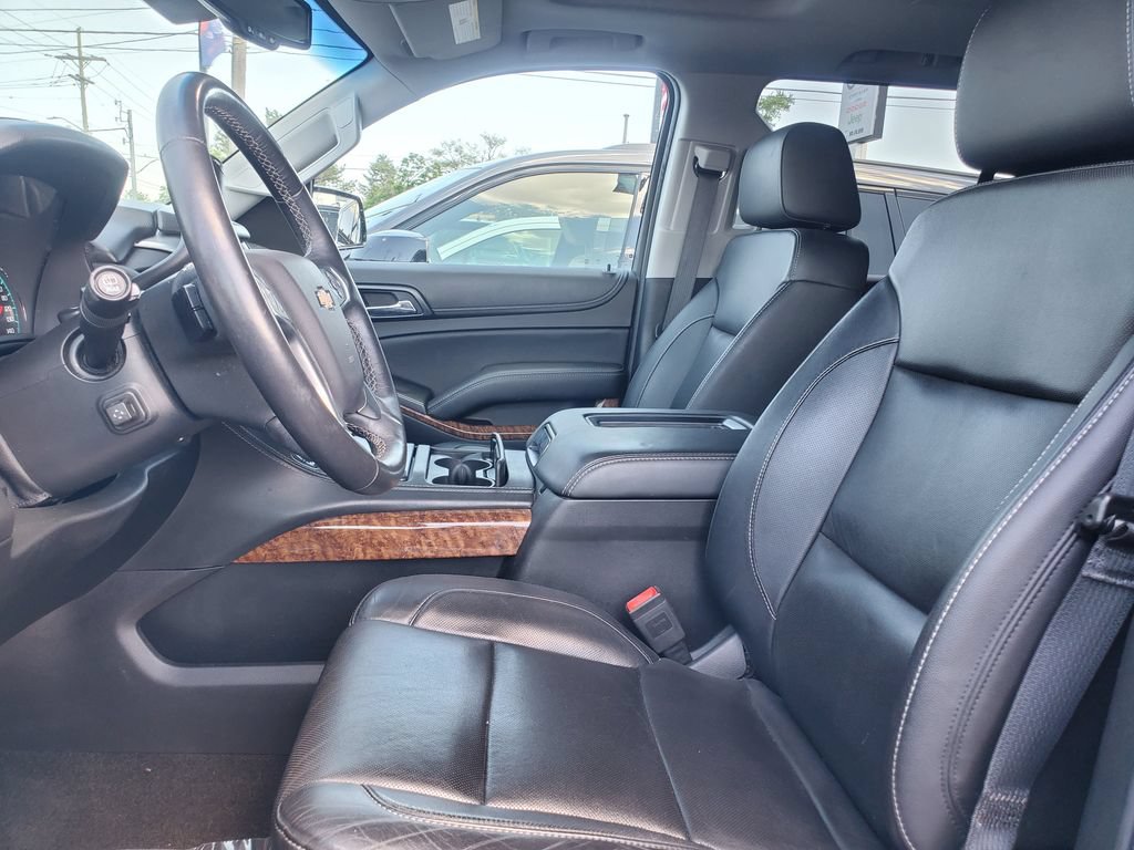 Used 2018 Chevrolet Tahoe Premier AWD/4WD image 10