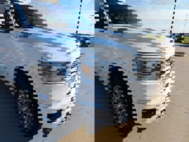 Used 2022 RAM 1500 Laramie w/ Laramie Southwest Edition image 32