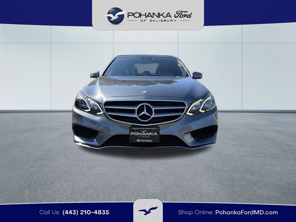 Used 2016 Mercedes-Benz E 350 4MATIC Sedan image 3