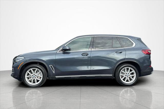 Used 2021 BMW X5 sDrive40i w/ Parking Assistance Package image 2