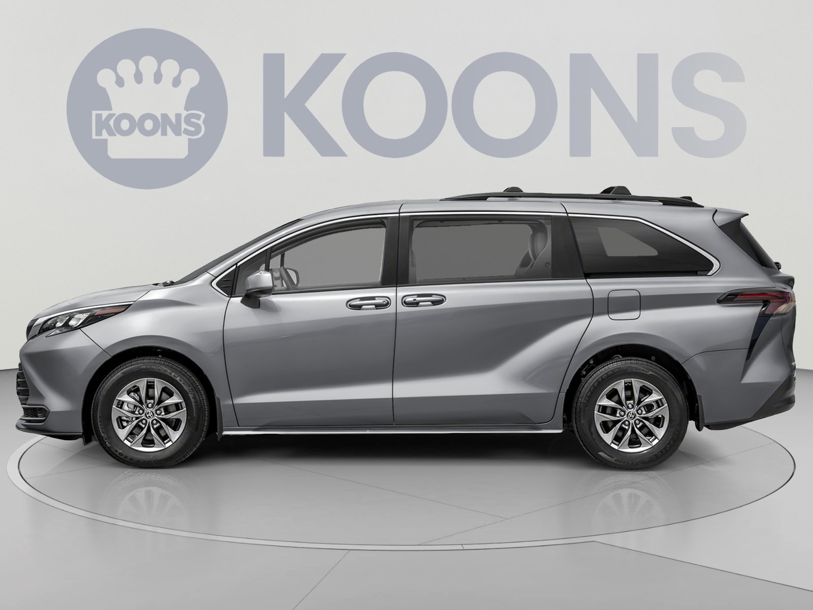 New 2026 Toyota Sienna LE FWD image 4