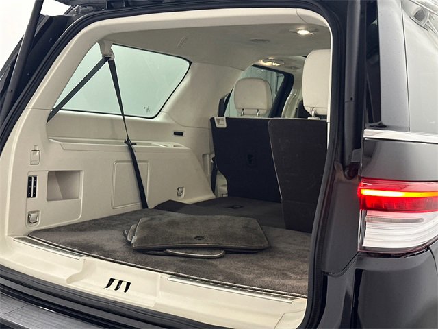 Used 2022 Lincoln Navigator L Black Label image 8
