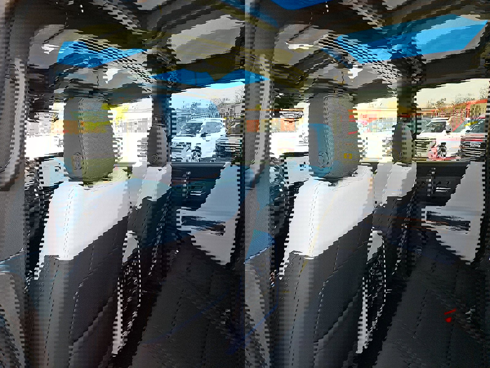 New 2024 GMC Hummer EV 3X w/ Omega Edition image 9