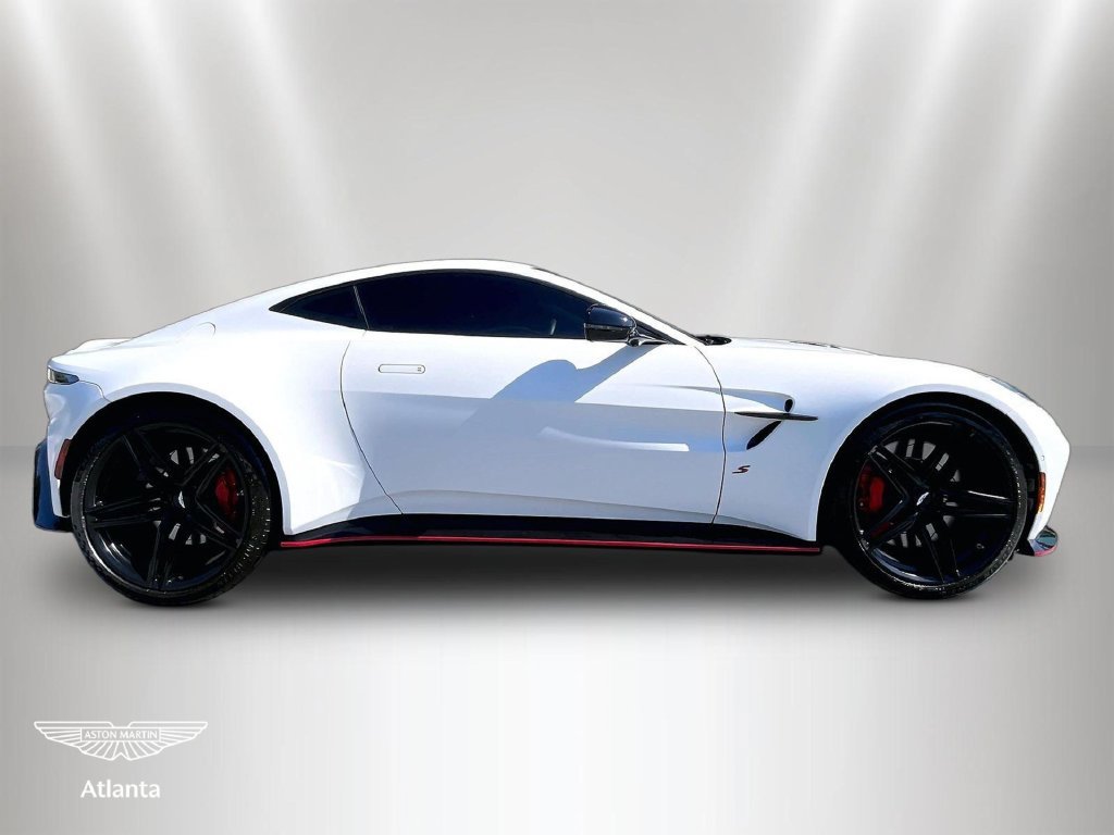Used 2026 Aston Martin V8 Vantage S RWD image 6
