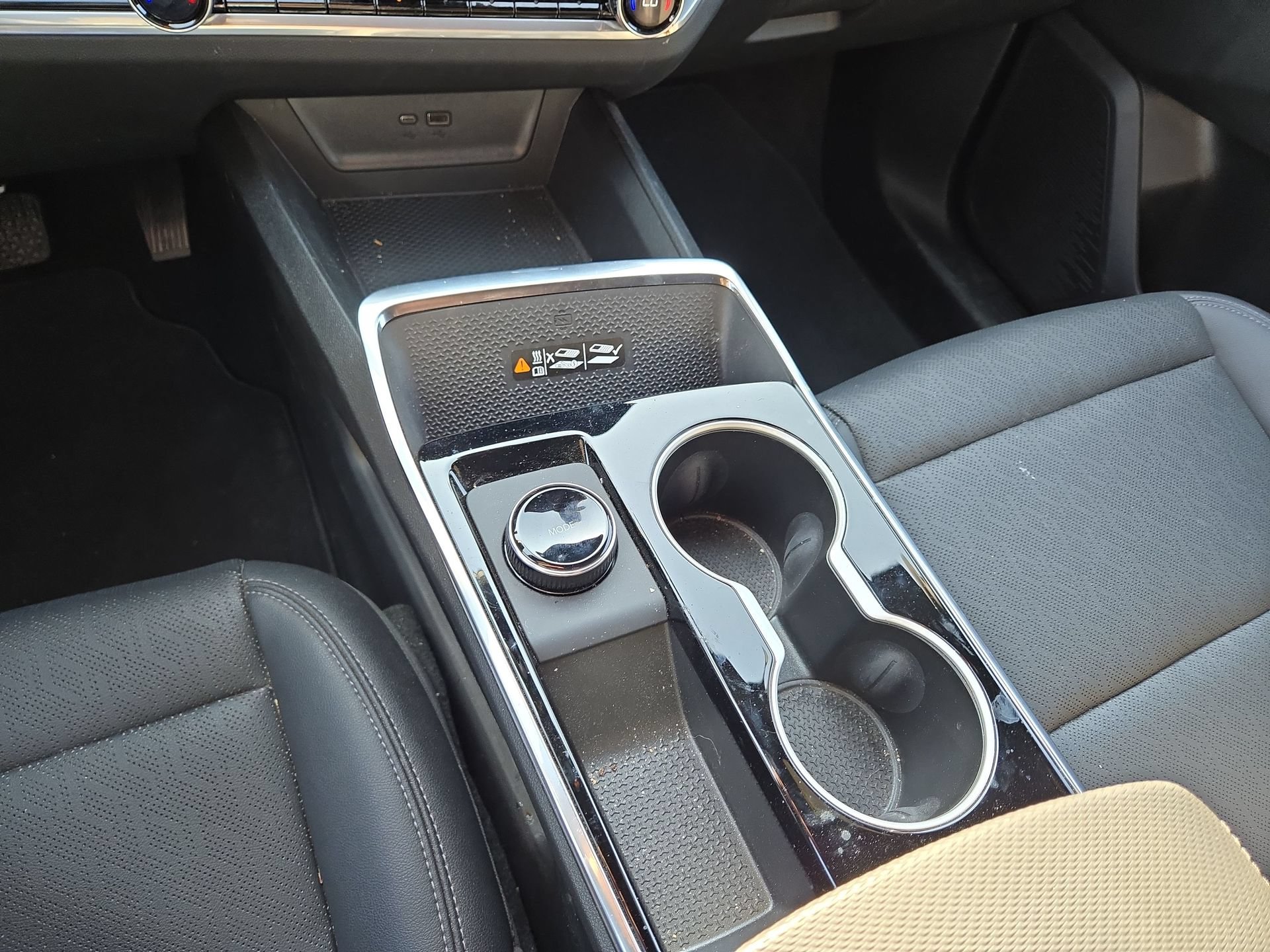 Used 2026 Chevrolet Equinox LT w/ Convenience Package II FWD image 22