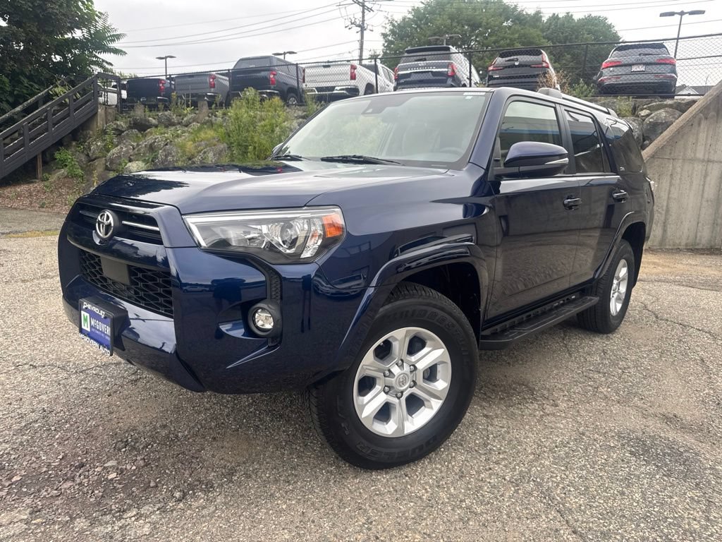 Used 2021 Toyota 4Runner SR5 Premium w/ Moonroof Package AWD/4WD image 33
