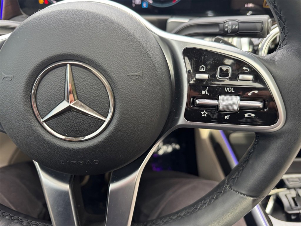 Used 2023 Mercedes-Benz GLB 250 4MATIC image 30