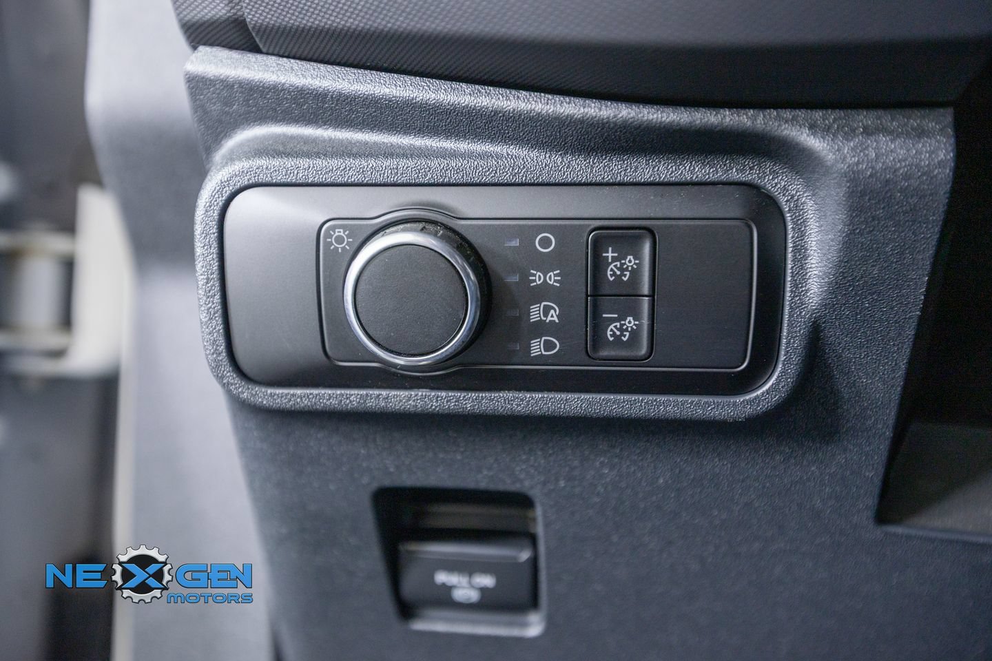 Used 2024 Ford Bronco Badlands AWD/4WD image 12