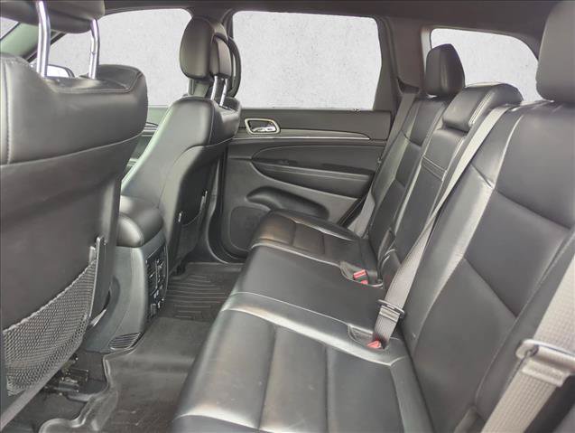 Used 2020 Jeep Grand Cherokee Limited AWD/4WD image 17