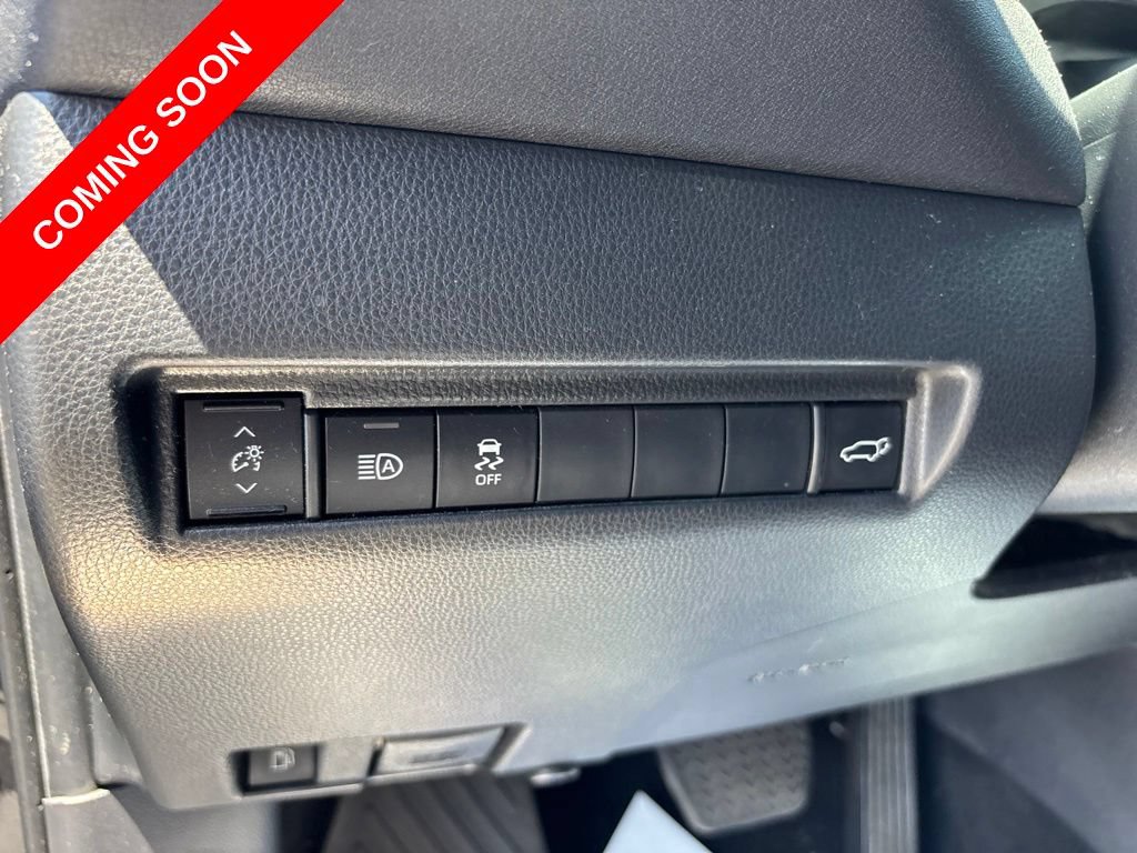 Used 2024 Toyota Venza Nightshade AWD/4WD image 20