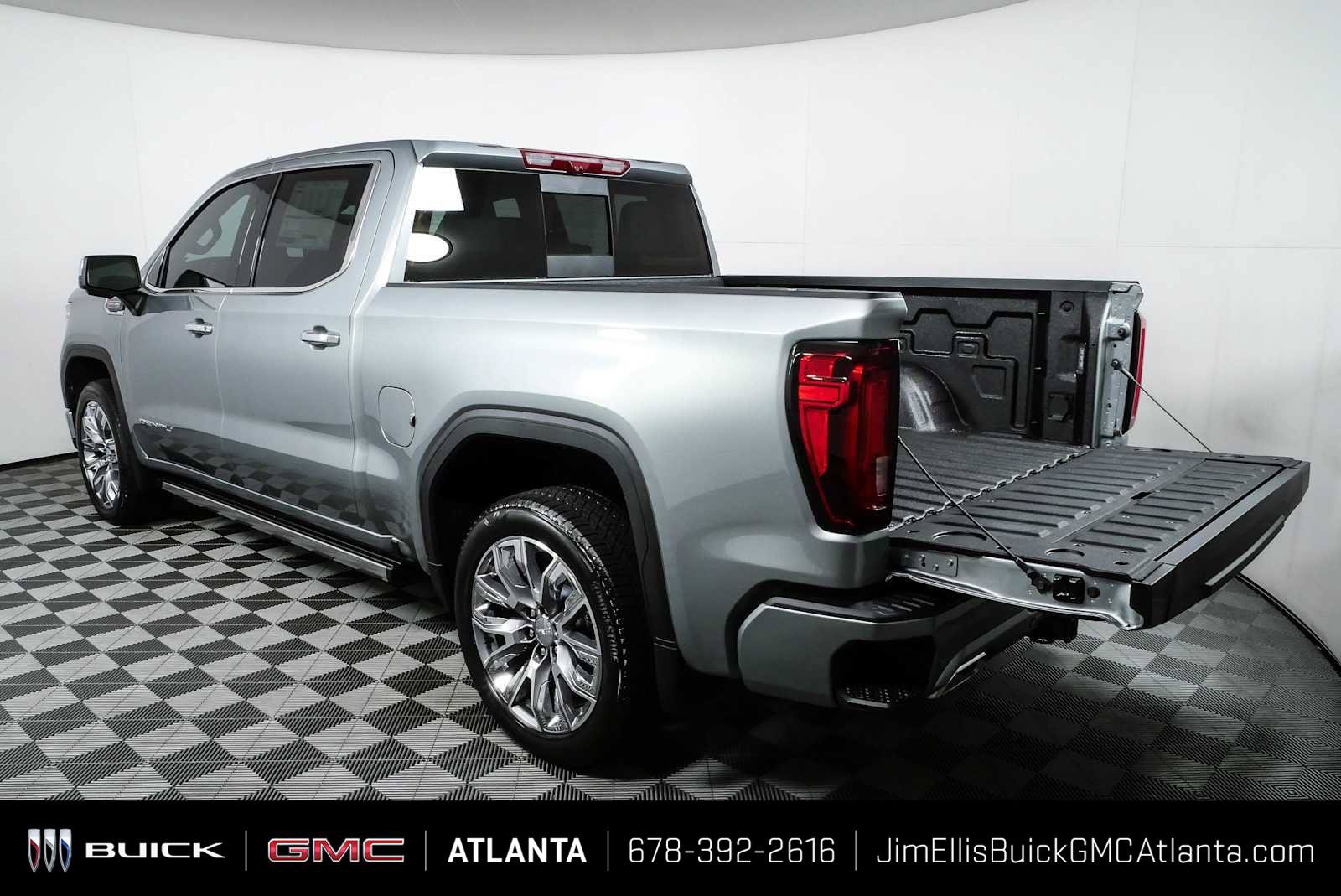 New 2026 GMC Sierra 1500 Denali AWD/4WD image 34