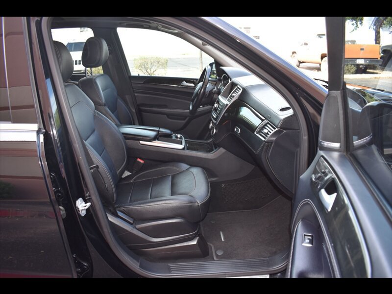 Used 2015 Mercedes-Benz ML 400 4MATIC image 33