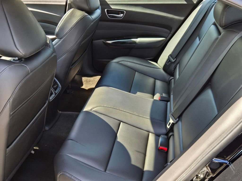 Used 2018 Acura TLX V6 SH-AWD image 11