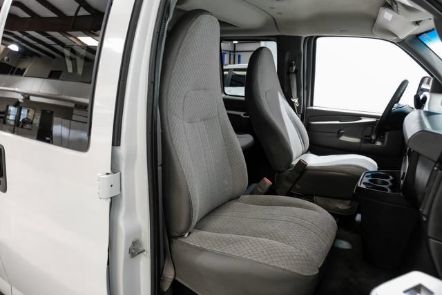 Used 2013 Chevrolet Express 3500 LT w/ LT Preferred Equipment Group RWD image 21