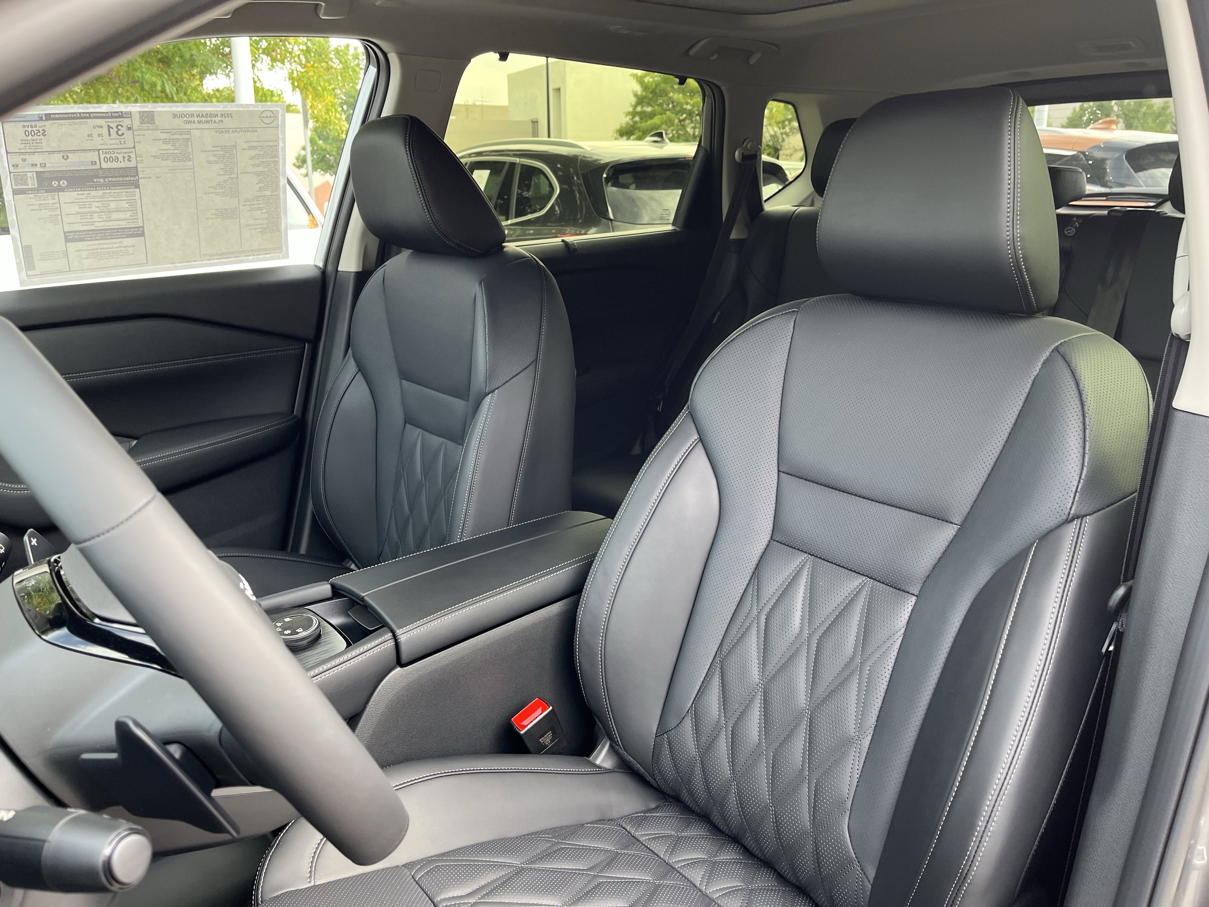 New 2026 Nissan Rogue Platinum image 9