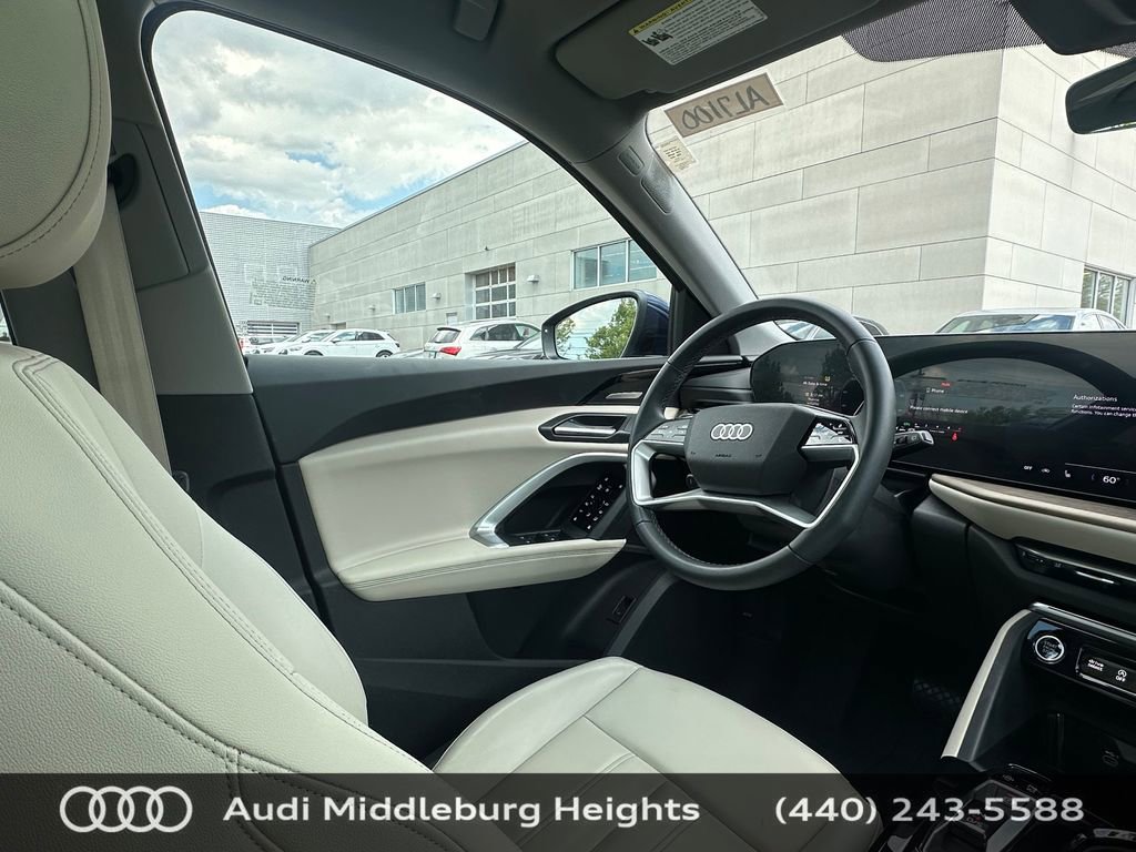 Certified 2025 Audi Q5 Premium w/ Premium Plus AWD/4WD image 27