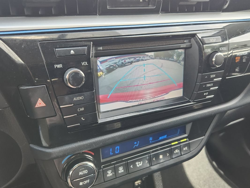 Used 2015 Toyota Corolla S FWD image 21