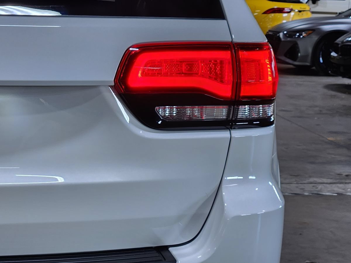 Used 2022 Jeep Grand Cherokee Laredo X AWD/4WD image 22