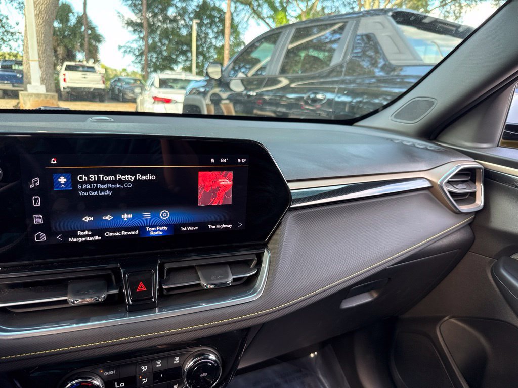 Used 2025 Chevrolet TrailBlazer ACTIV w/ Convenience Package FWD image 35