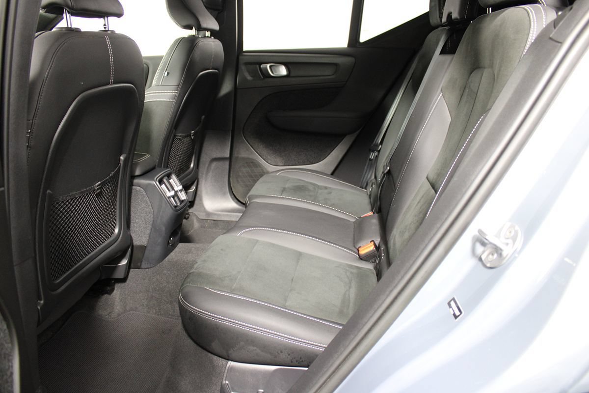 Used 2023 Volvo XC40 Recharge Plus AWD/4WD image 20