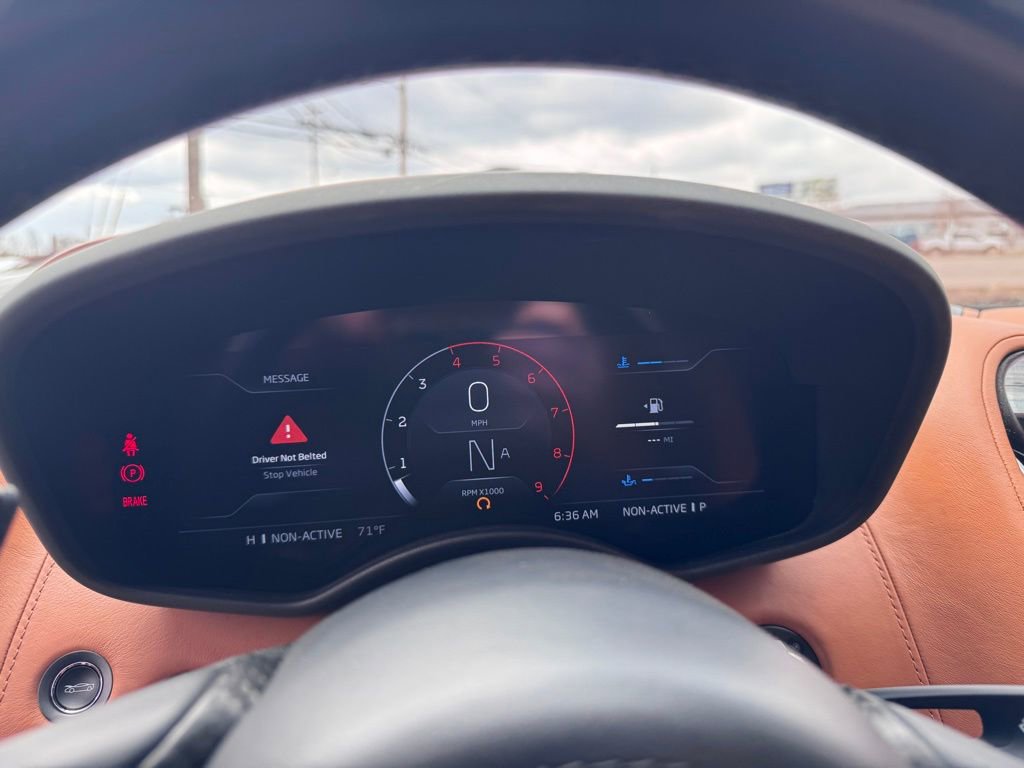 Used 2021 McLaren GT image 14