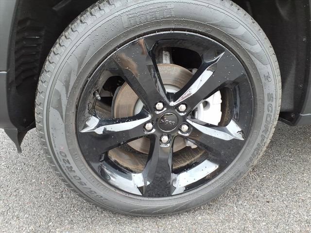 New 2025 Jeep Grand Cherokee Limited w/ Luxury Tech Group II image 11