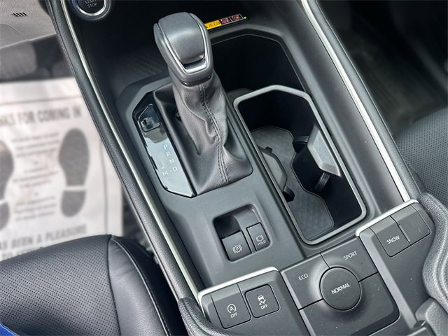 Used 2024 Toyota Grand Highlander Limited image 20