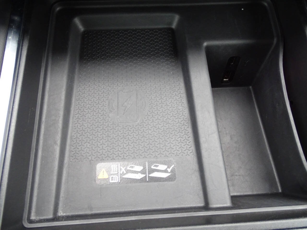 Used 2025 GMC Acadia AWD Elevation w/ Elevation Premium Package image 35