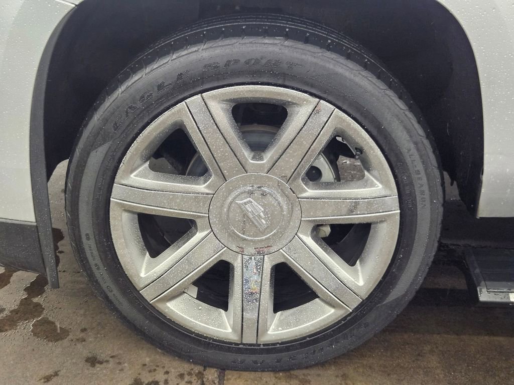 Used 2018 Cadillac Escalade Premium Luxury image 42