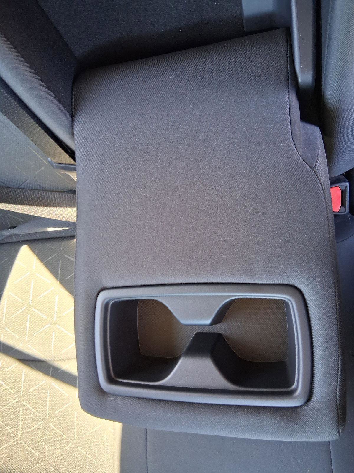 Used 2023 Toyota RAV4 AWD Hybrid image 22