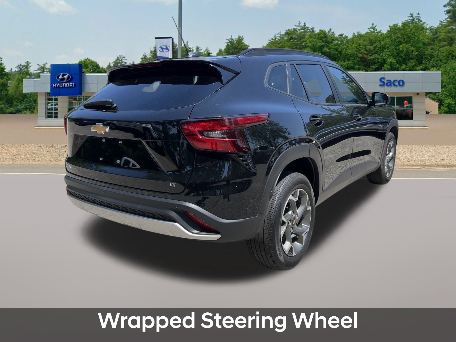 Used 2024 Chevrolet Trax LT w/ Driver Confidence Package image 7