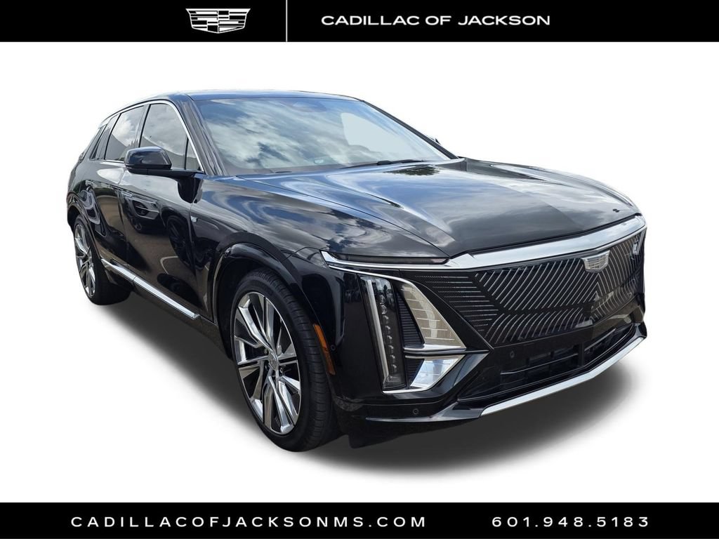 Used 2024 Cadillac Lyriq Luxury AWD/4WD image 8
