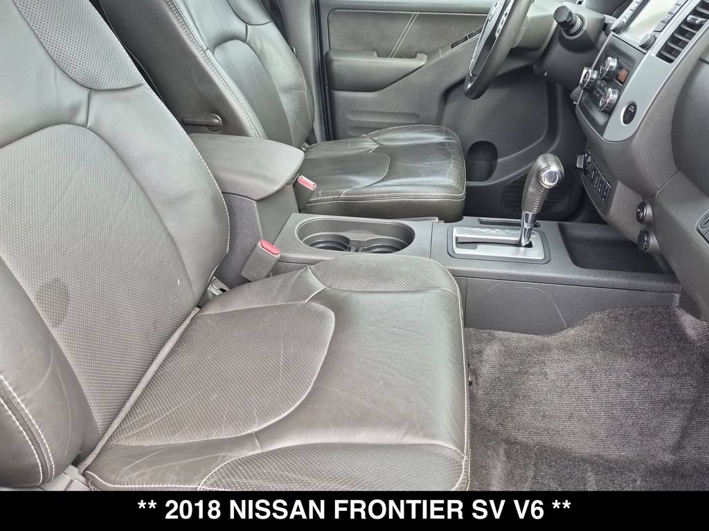 Used 2018 Nissan Frontier PRO-4X AWD/4WD image 27
