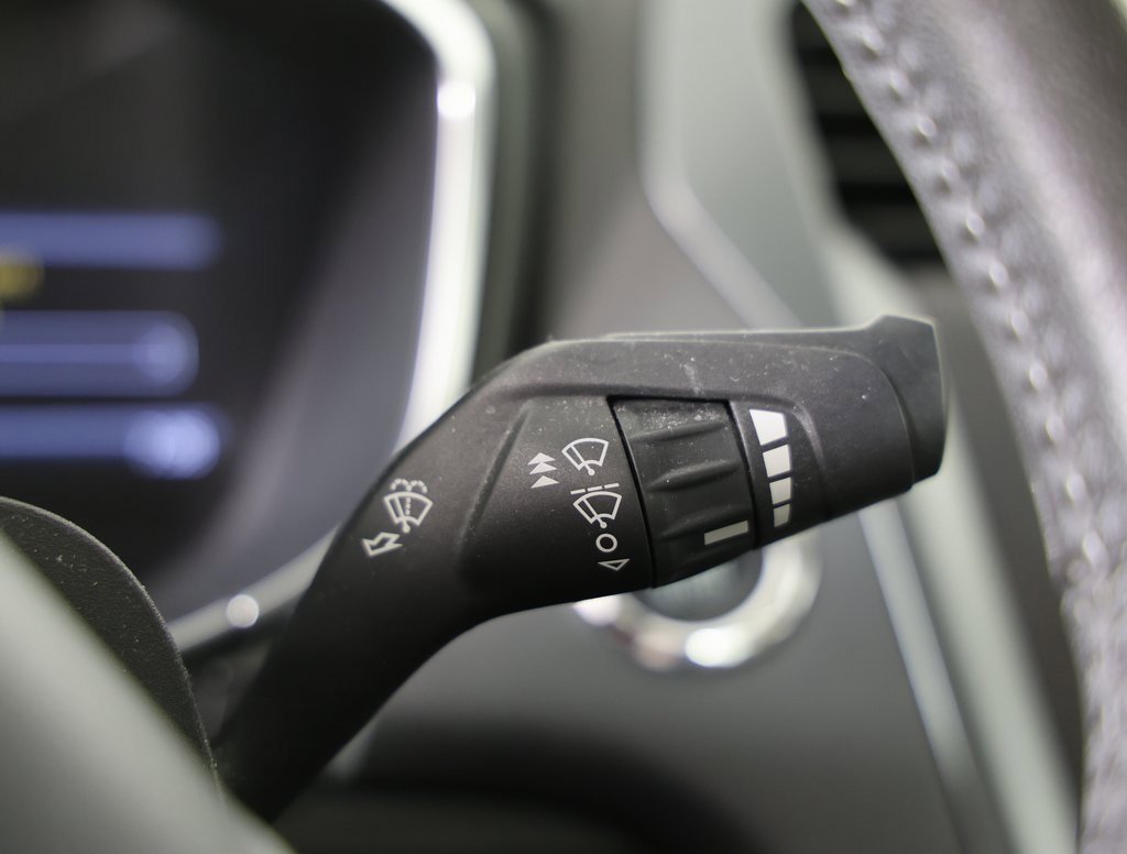 Used 2015 Ford Fusion Titanium image 14