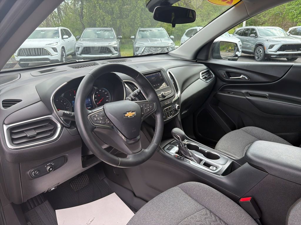 Used 2024 Chevrolet Equinox LT w/ LPO, Floor Liner Package AWD/4WD image 13