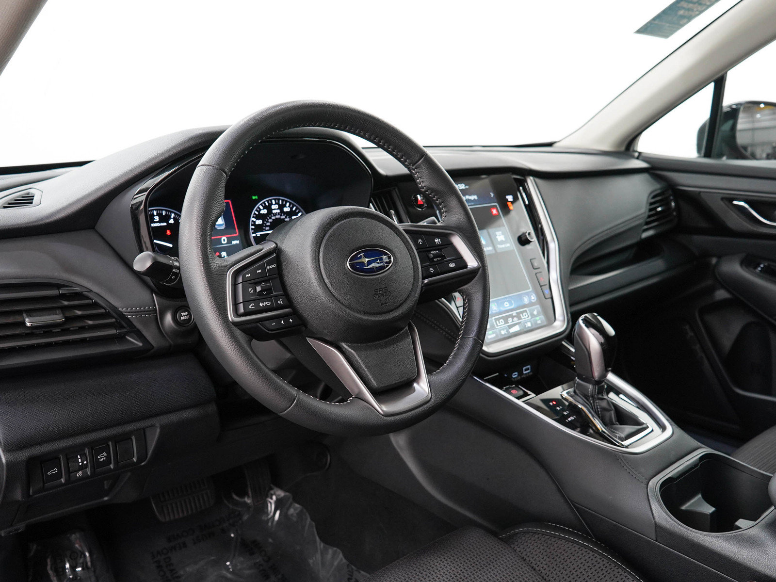 Used 2025 Subaru Outback Premium AWD/4WD image 24